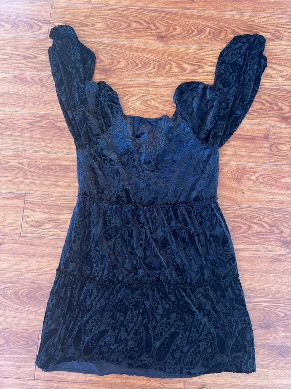 Betsey Johnson Black Paisley Passion Tiered Dress - Picture 7 of 9